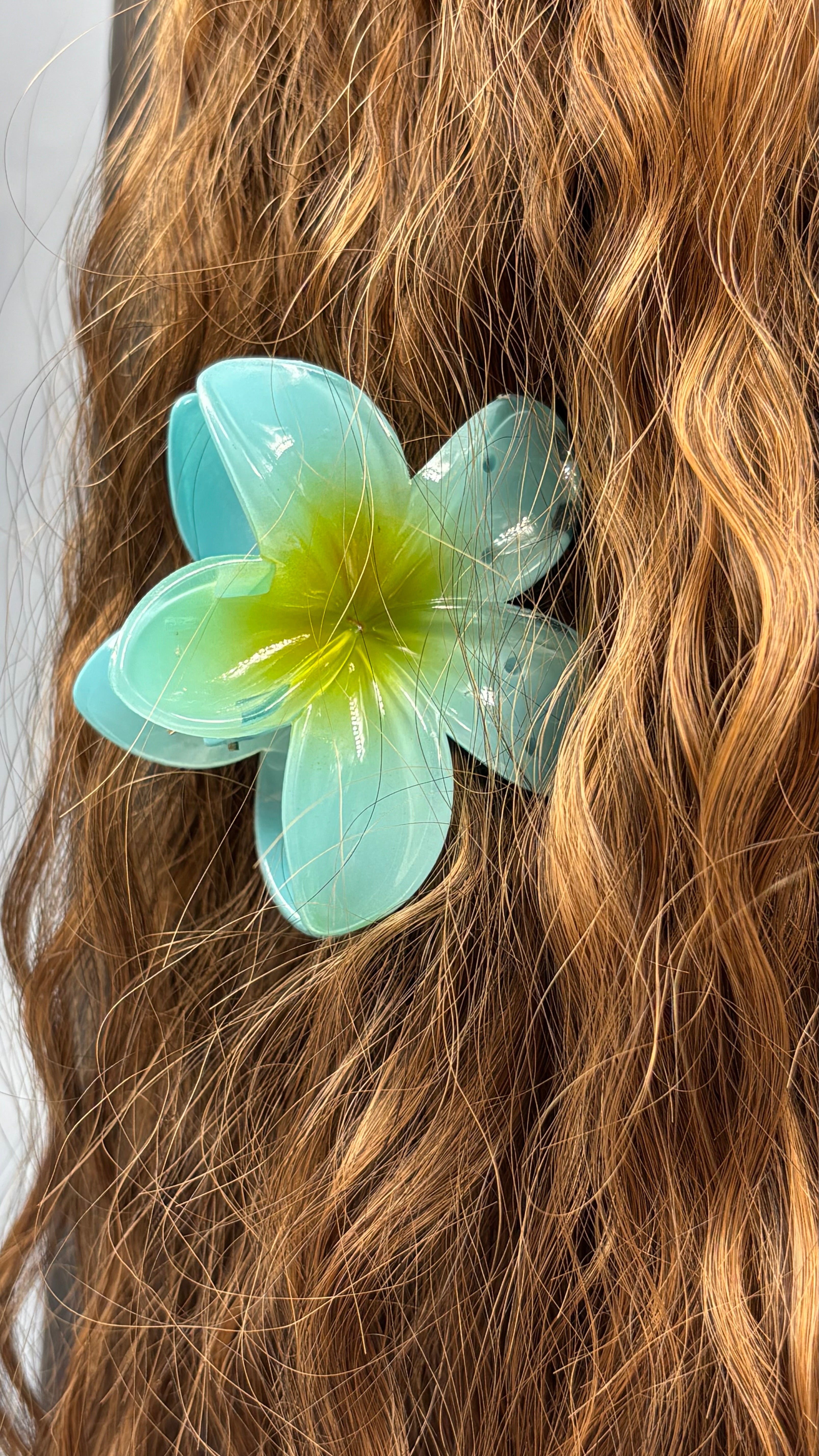 Pince Fleur frangipanier bleue